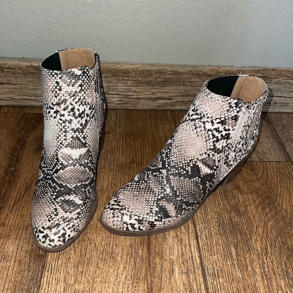 Snake print women’s booties